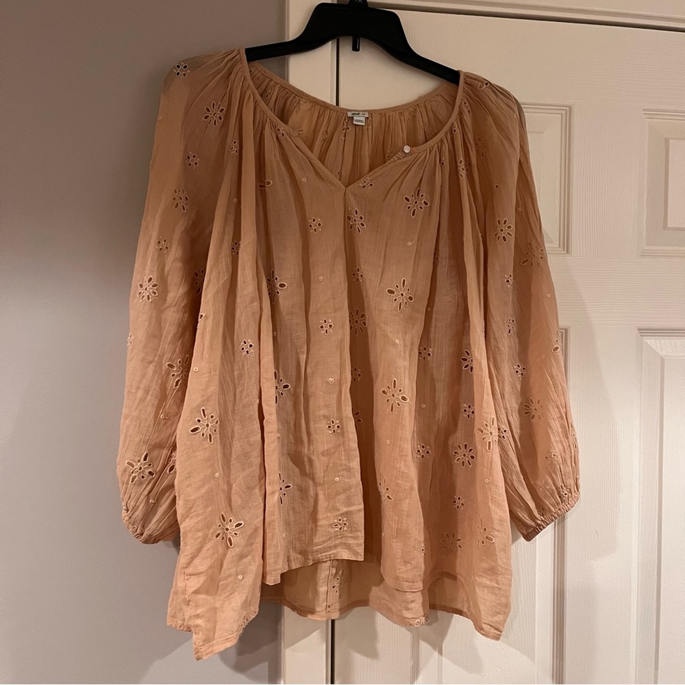 Aerie Peasant Top Neutral Size XL